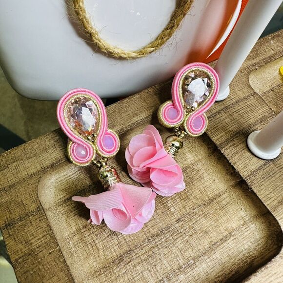 Handmade Dangle Drop Earrings with Chrystals Soutache handcrafted UniqueJewelry - Picture 6 of 7